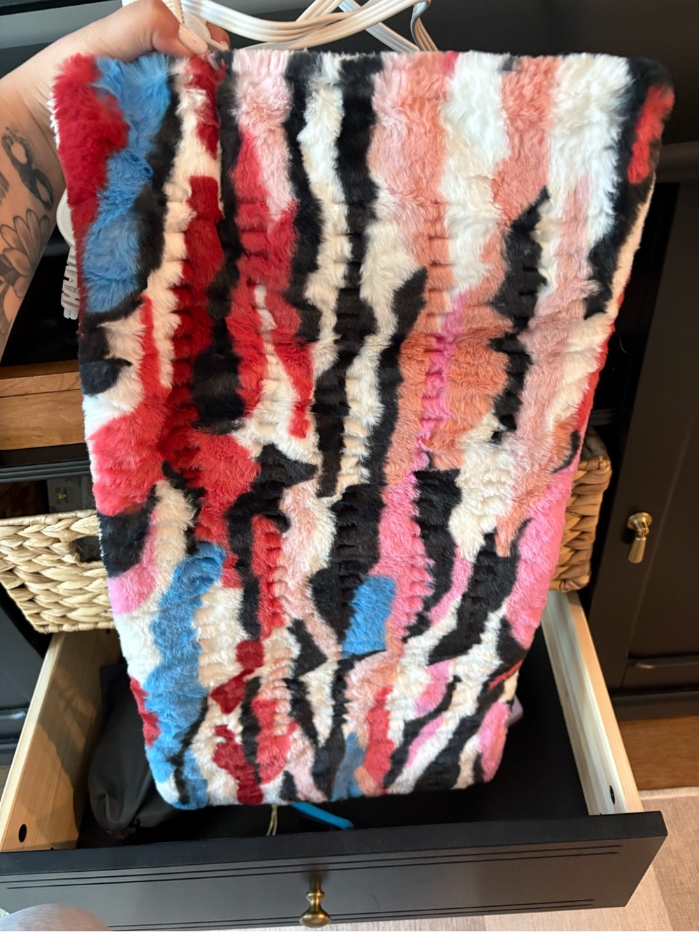 🌸FLASH SALE🌸 Fuzzy heating pad